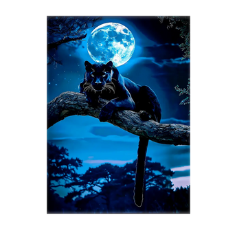 tableau panthère noire représentant une panthère noire allongée sur une branche sous une pleine lune bleue