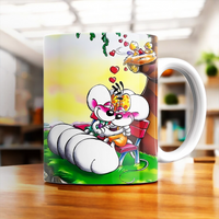 Mug Diddl personnalisé avec des personnages mignons sur un fond coloré et joyeux